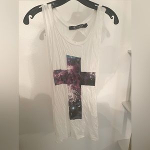 Cross tank with open back NWOT